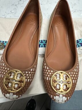 Tory Burch Tan and White Woven Logo Ballet Flats